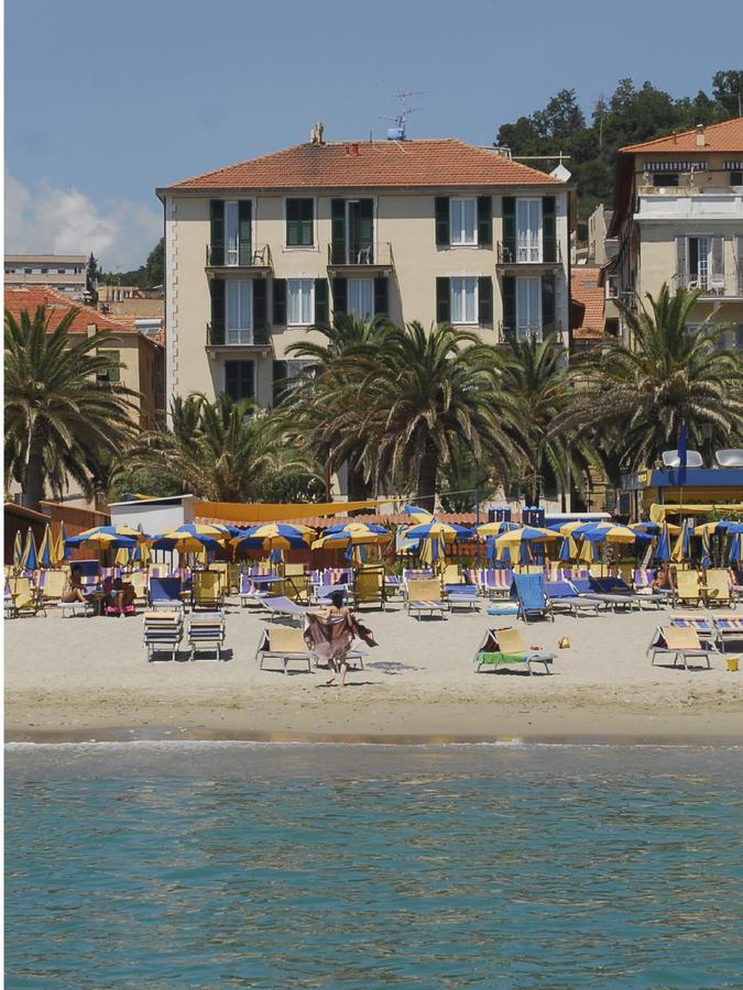 Hotel Gambone Finale Ligure Ngoại thất bức ảnh