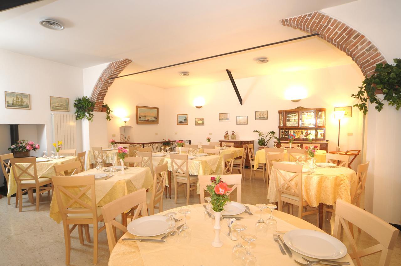 Hotel Gambone Finale Ligure Ngoại thất bức ảnh